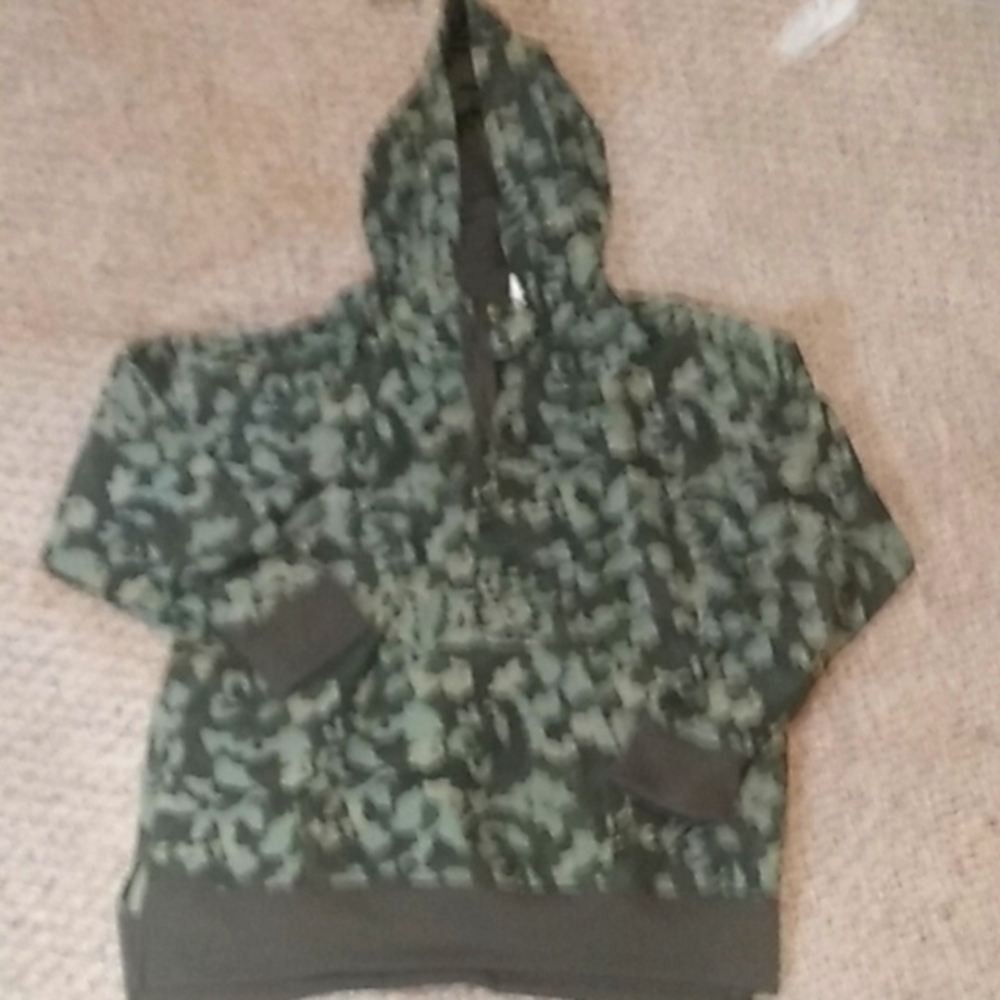 NWT ATHLETIC WORKS, CAMO SOFT HOODIE